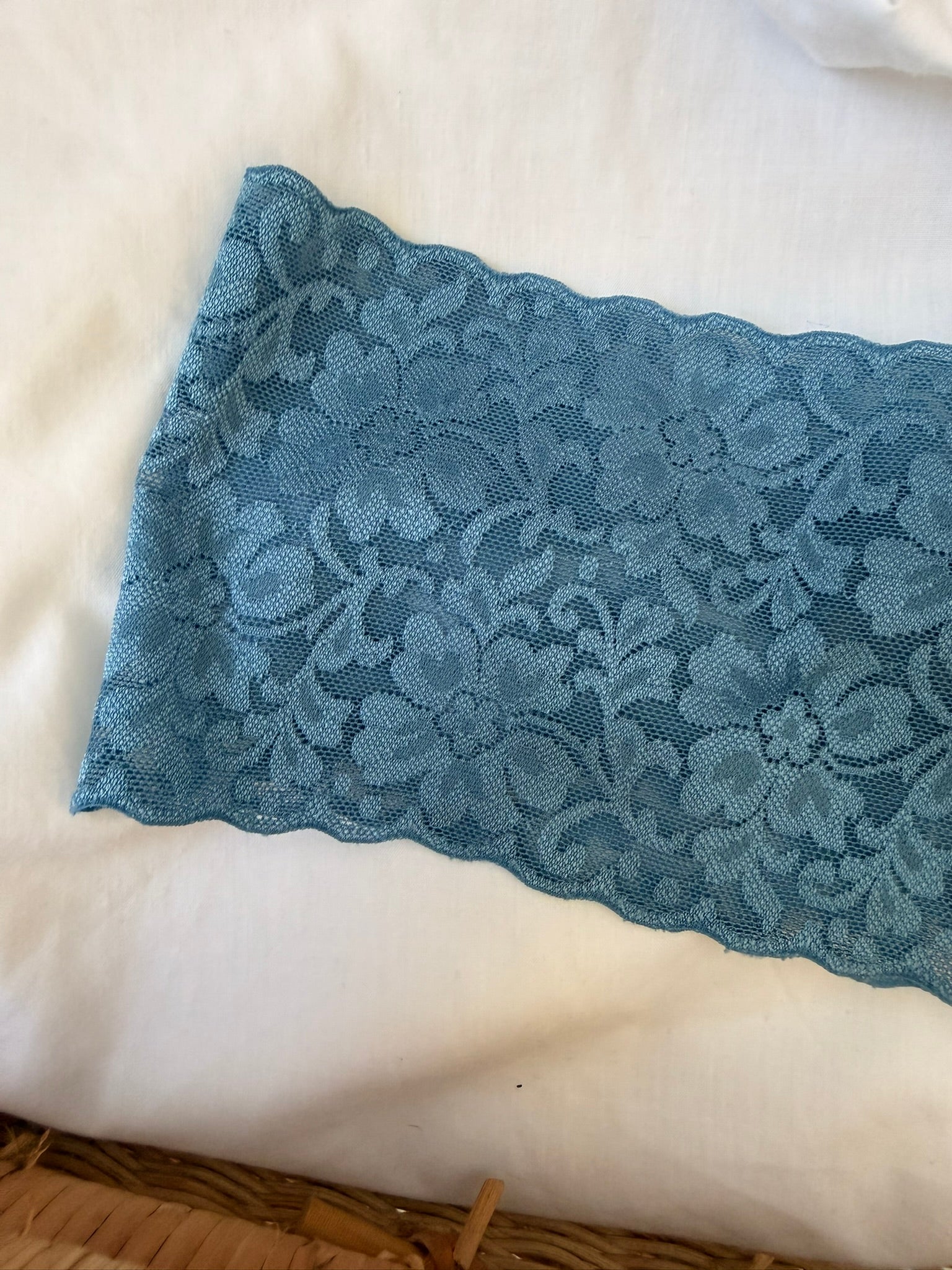 Le Romantique - Bandeau en Dentelle